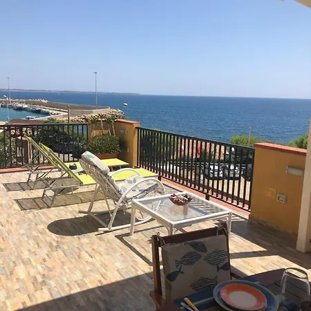 Apartment Casa Vacanze Sunrise Le Castella (Calabria)